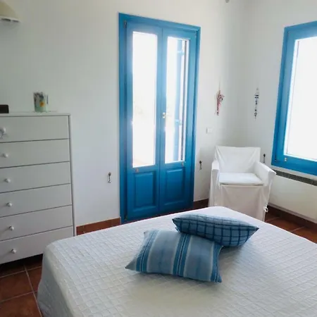 فيلة O&k 3-bedroom With Sea View, Golden Beach, Paros كريس أكتي