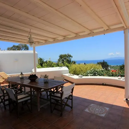 فيلة O&k 3-bedroom With Sea View, Golden Beach, Paros