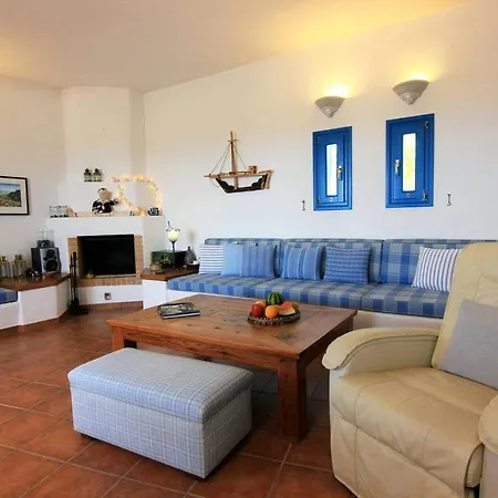 O&k 3-bedroom With Sea View, Golden Beach, Paros